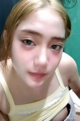 BELLE AKhirnya Buka Memek.jpg