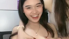Syafira Marvelia Live Di Grepeh 1.jpg