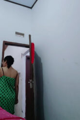 DEDE SITI Ngajakin Ngewe Security.jpg