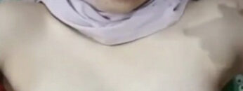 HIJAB PELAJAR BINAL Suka Crot Mulut.jpg