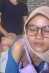 UKHTY Ngewe Di Rekam Sendiri.jpg