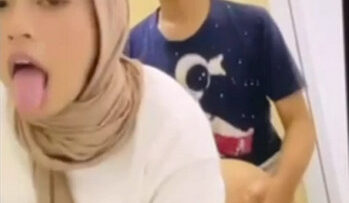 AMALIA MUTIA Kecanduan Ngewe.jpg