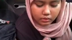 HIJAB Pink Ngokop Sotong Di Mobil.jpg