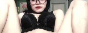 MBAK ITA Hijab Kecanduan Ngocok.jpg