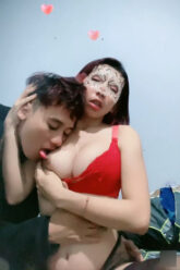 SAIKO Live Dikenyot Susu nya.jpg