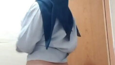 WIDYA Hijab Mahasiswi DOyan Bogel.jpg