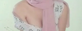 Gadis HIJAB Manis Ketagihan Omek.jpg