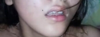 RENI Pertama kali Kena Crot Dalam