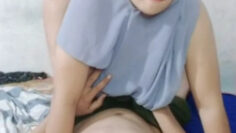 SKANDAL Tante Hijab Dan Ponakan Brondong.jpg