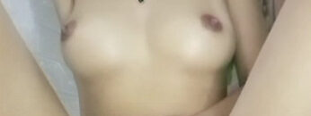 FENI Horny Rekam Ngocok.jpg