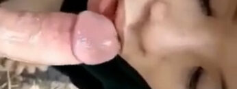 YUSTIA HIJAB Nyepong Outdoor.jpg